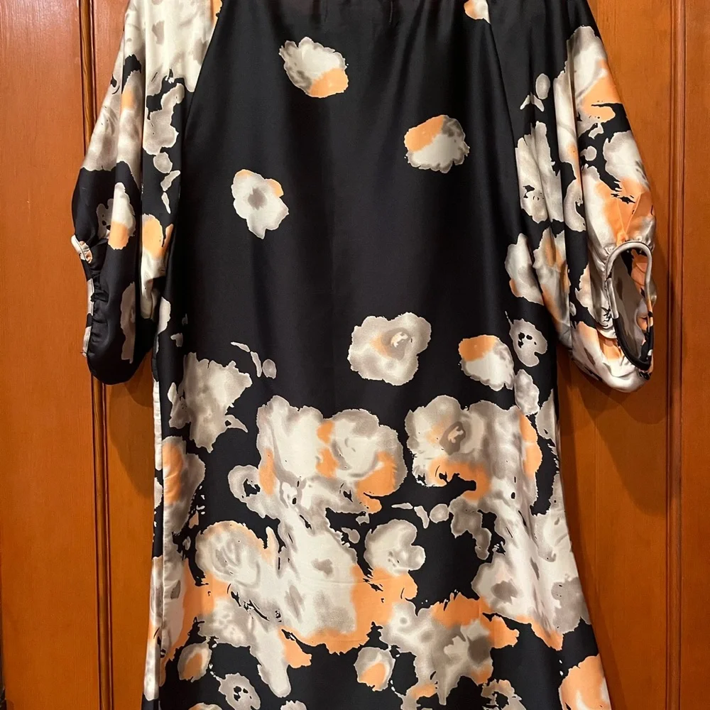 Annabella Size M floral dress - Picture 2 of 4